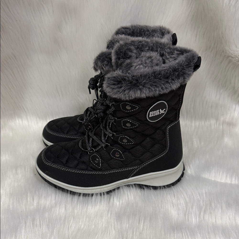 Eddie Bauer Black Quilted Boots with Faux Fur